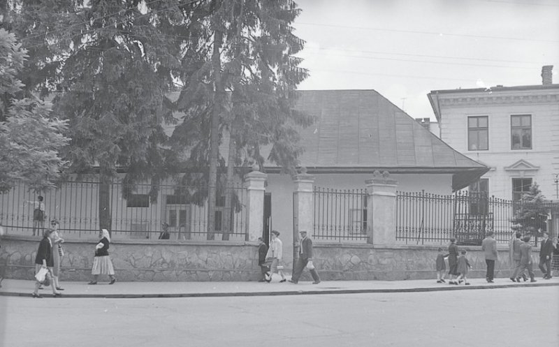 Alte perspective ale vechii Piețe Sfântul Gheorghe (actuala Piață Lucian Blaga), anul 1959