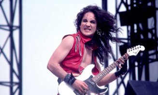Fostul chitarist a lui Ozzy Osbourne a fost împuşcat. Care este starea artistului