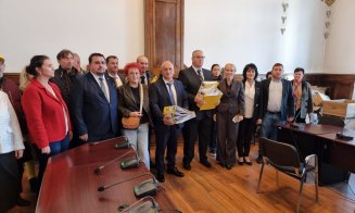 AUR Cluj a intrat în cursa electorală pentru alegerile parlamentere cu ambiții mari: „Vrem trei mandate de deputați și unul de senator”