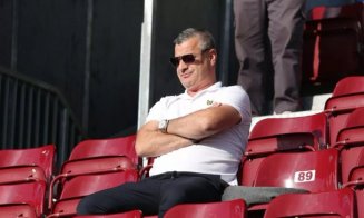 Reacția patronului de la CFR Cluj după episodul Louis Munteanu - Dan Petrescu în meciul cu Petrolul. Ioan Varga: „Vom vedea care a fost problema”