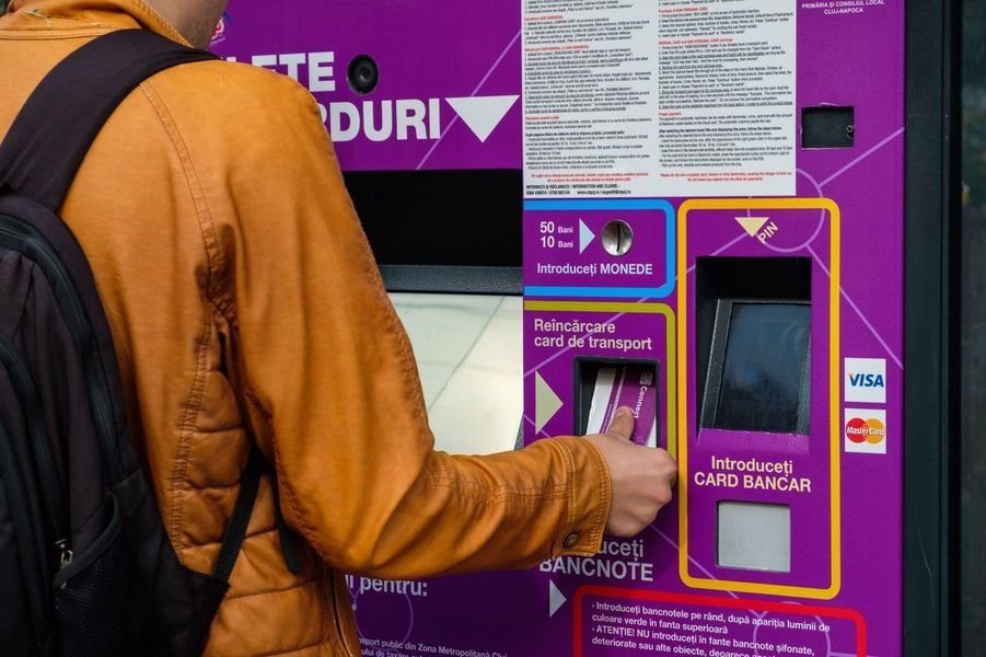 UBB Cluj simplifică procedura de decontare a abonamentelor de transport în comun pentru studenți