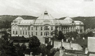 Biblioteca Universității (Cluj) - Egyetemi Könyvtár (Kolozsvár)