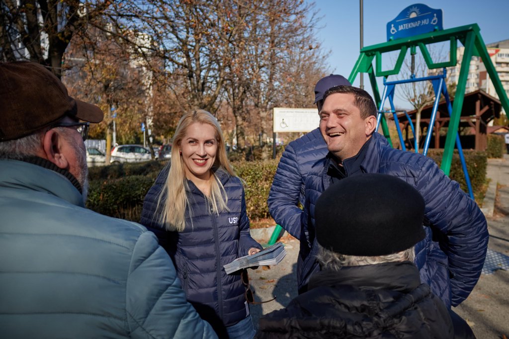 Singura soluție de dreapta pentru Cluj și toată România, echipa USR (P)