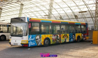 Personalitățile iconice ale Ardealului prind viață pe un autobuz unic, la Cluj-Napoca