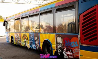 Personalitățile iconice ale Ardealului prind viață pe un autobuz unic, la Cluj-Napoca