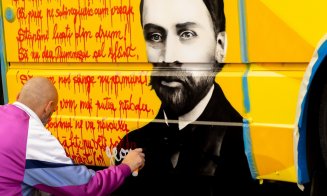 Personalitățile iconice ale Ardealului prind viață pe un autobuz unic, la Cluj-Napoca