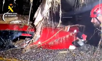 Alţi 2 români, printre MORŢII din Valencia din inundaţiile de acum 2 săptămâni / Cadavre neidentificate din cauza gradului ridicat de descompunere