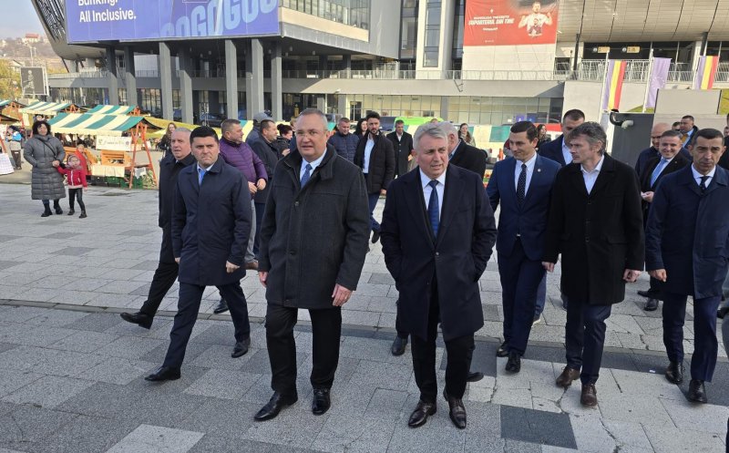 Bode, la mitingul electoral PNL de la Cluj: ''Nu vorbele meşteşugite şi zâmbetul şmecheresc te recomandă să îmbraci haina prezidenţială''