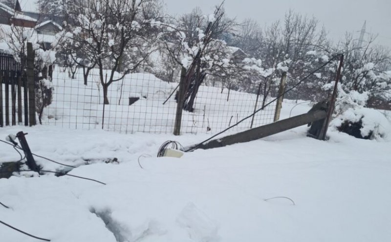 Peste 100 de localități au rămas fără curent electric din cauza condițiilor meteo. Ce zone au fost afectate în județul Cluj