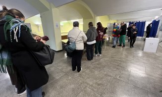 Tinerii s-au mobilizat la Cluj să voteze noul președinte: „E foarte imprevizibil rezultatul la alegeri” / „Am votat pentru schimbare”