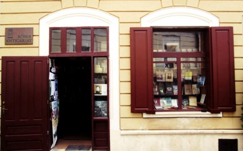 Faimosul anticariat Röser din Cluj se închide