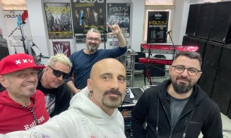 „Apa este H2O”. Clujeanul Călin Goia de la Voltaj, melodie manifest despre alegerile prezidențiale