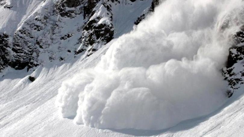 Atenție, risc mare de avalanșe la munte! Zonele vizate