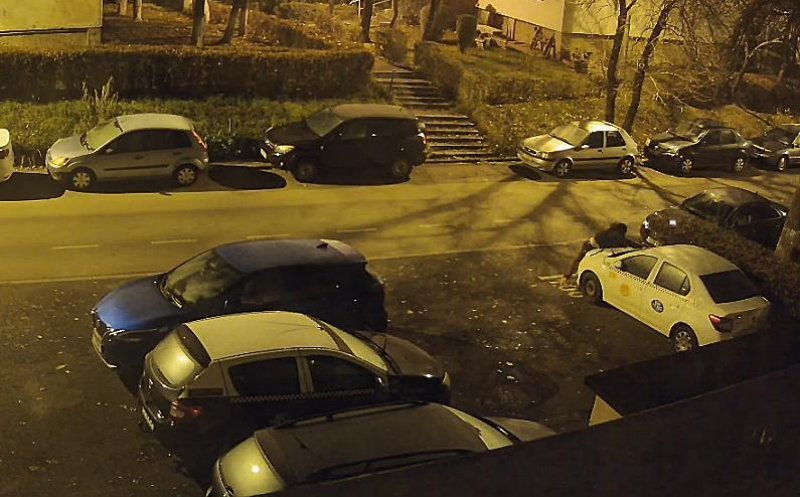 Vandal în serie reținut la Cluj: 25 de mașini distruse pe străzile orașului