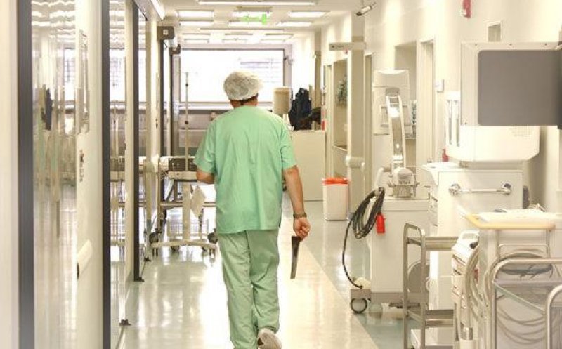 Tot mai mulţi tineri sunt diagnosticaţi cu cancer intestinal. Țările cu cele mai multe îmbolnăviri