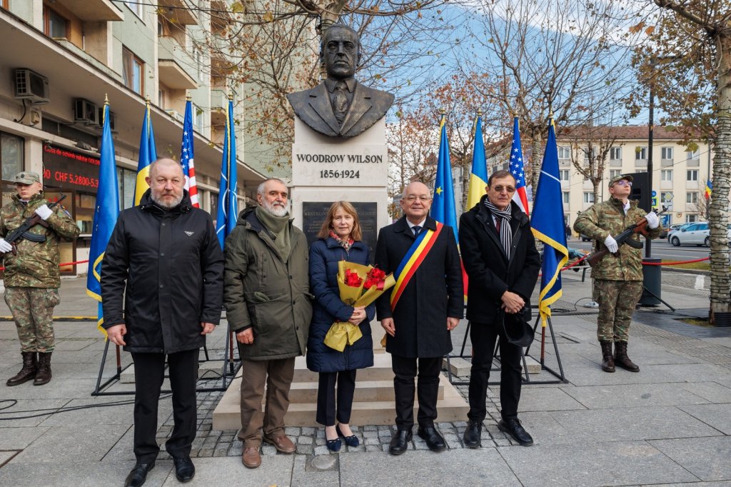 Bustul lui Woodrow Wilson, dezvelit în Piața Lucian Blaga