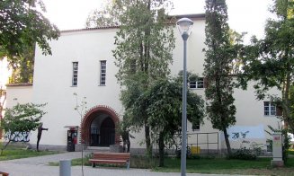 Se restaurează clădirea UAD din Parcul Central