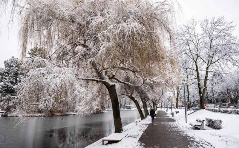 Prognoză nouă de la meteorologi! Cum va fi vremea în următoarele două săptămâni/ Temperaturi de -12 °C în Transilvania
