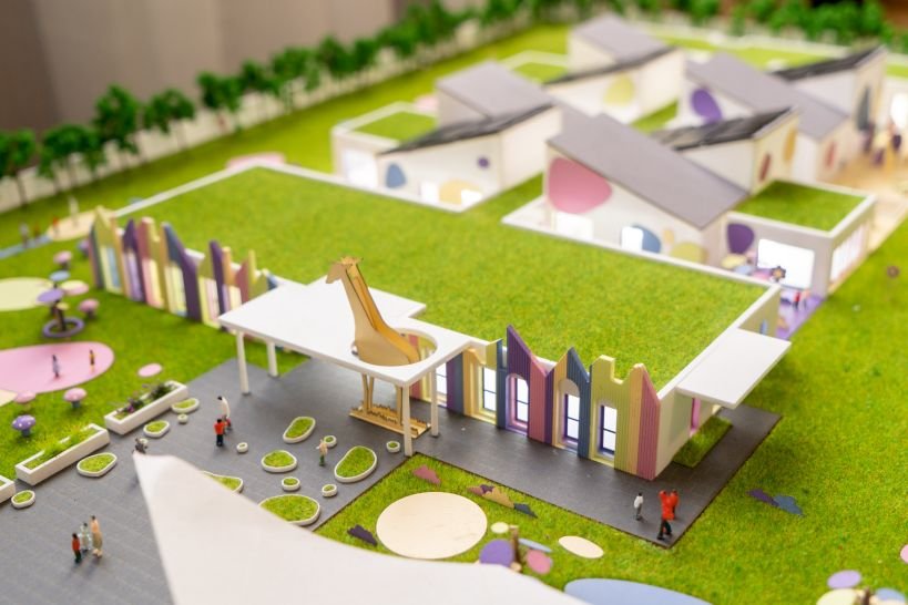 Cseke Attila promite 75 de creșe în 2025. Urmează o inaugurare la Cluj