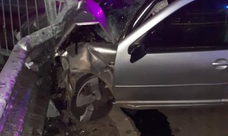 ACCIDENT în județul Cluj noaptea trecută. Și-a făcut mașina praf, dar a scăpat cu viață