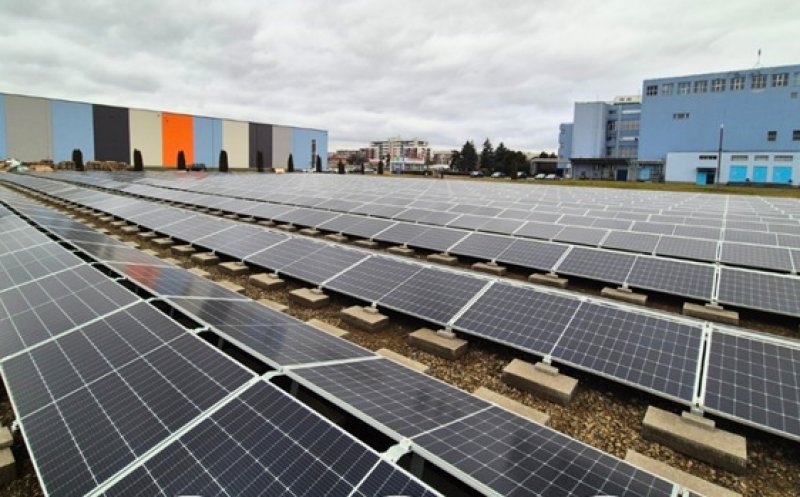 Proiect ambițios în energie regenerabilă, finalizat de Terapia: Stația solară instalată pe platforma fabricii din Cluj devine operațională
