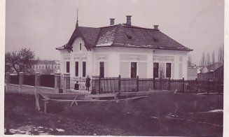 Casa inginerului șef cadastral al Clujului, Niklász Ágoston. Zona actualului cartier Andrei Mureșanu, anul 1904