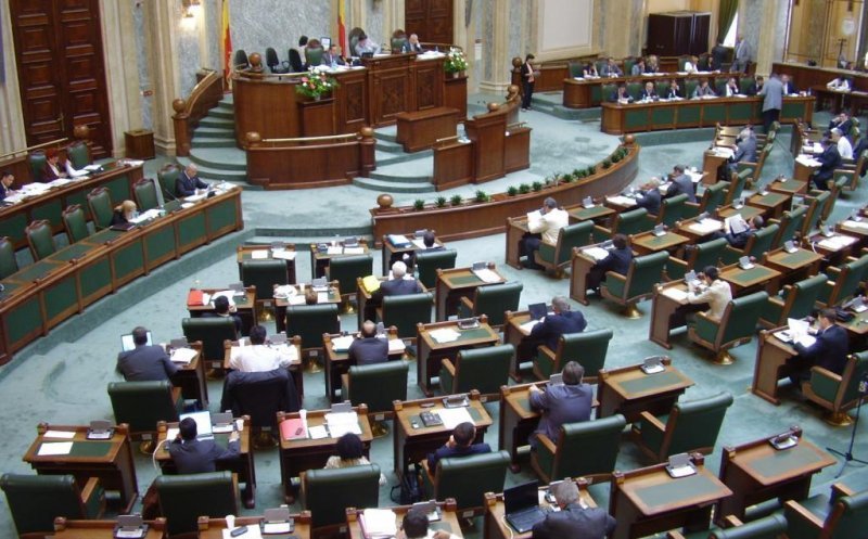 Senator UDMR de Cluj: „Statul suferă de obezitate din perspectiva personalului, iar cura de slăbire trebuie să înceapă de la nivel central”
