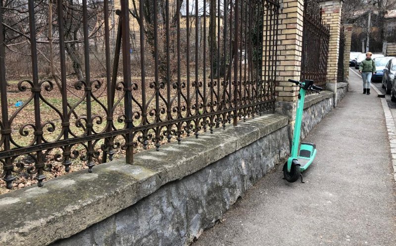 Peste 2.500 de trotinete electrice, RIDICATE anul trecut în Cluj-Napoca. Acum 2 ani erau autorizate puțin peste 3.000 în tot orașul