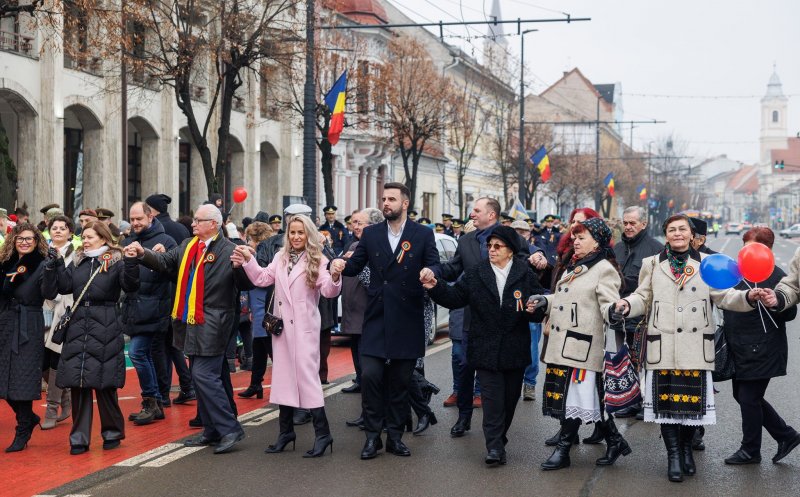 Clujul sărbătorește MICA UNIRE: ceremonie militară, spectacol folcloric și artificii de zi