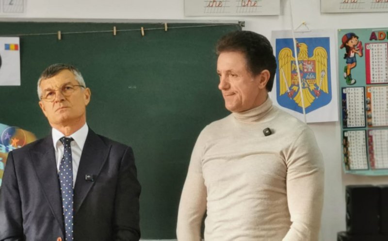 Elevul Sabău s-a întors la școală. Antrenorul a revenit în locul unde a început cariera de fotbalist
