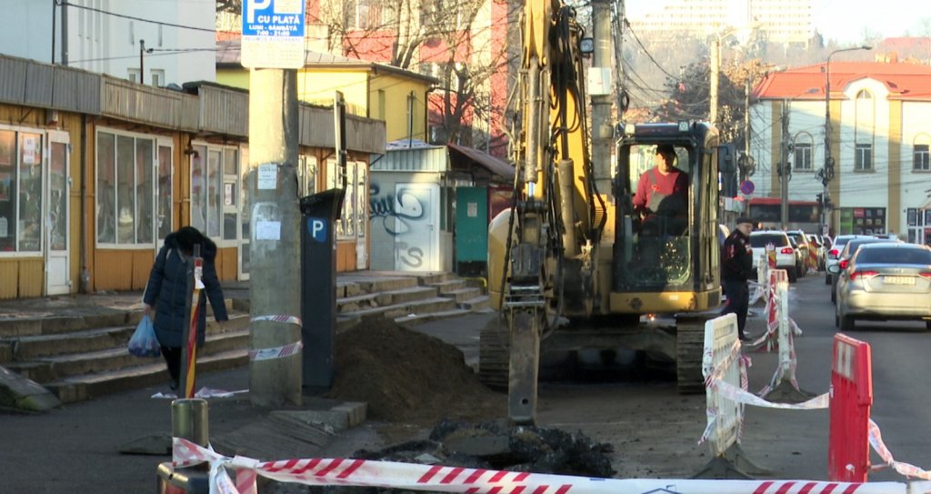 A început demolarea gheretelor din Piața Mihai Viteazu, de pe Canalul Morii. Cum se va transforma zona