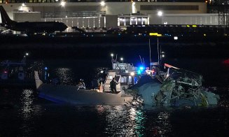 Avion de pasageri prăbușit la Washington / Mai multe cadavre au fost găsite