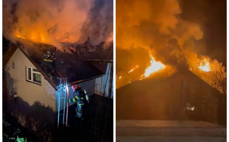 Incendiu devastator în Dezmir: Acoperișul unei case a luat foc. Femeie, transportată la spital
