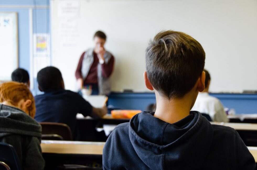 Expert în Educație, remarcă despre planurile-cadru: Religia rămâne în trunchiul comun și se studiază 13 ani, ceea ce nu se întâmplă cu nicio altă disciplină