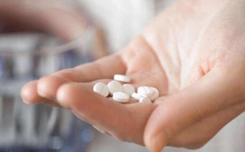 Producătorii de medicamente din România, semnal de alarmă privind provocarea "Paracetamol Challenge": "Poate duce chiar la deces"