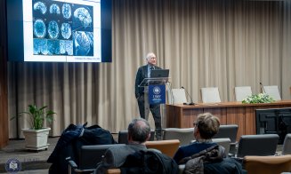 Un reputat imunolog francez, în vizită la UMF Cluj, unde a susținut și o conferință