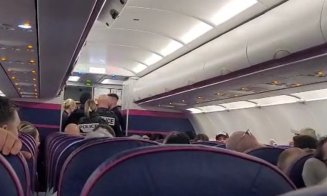 Incident la bordul unei curse Wizz Air: Doi pasageri români, dați jos din avion de polițiști