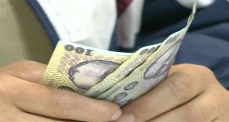 Poveste reală cu muncitori "de import". "Vin targetați: când ating 2500 de euro fix, dispar! Seara zâmbeau, dimineața nu mai erau nicăieri"