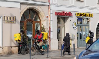 Controale în tot Clujul la livratorii de mâncare