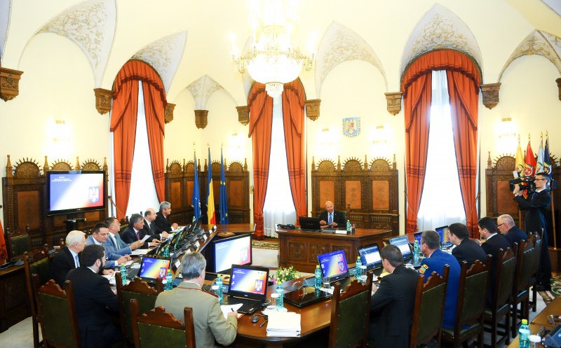 Bolojan ar urma să convoace o şedinţă CSAT, săptămâna viitoare, în urma evoluţiilor în plan internaţional - surse