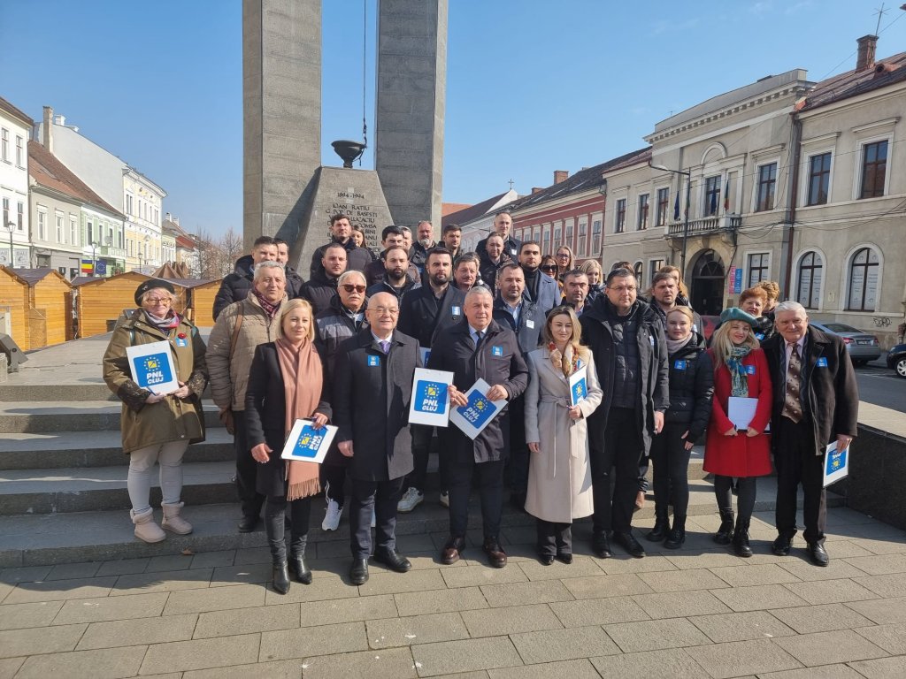 PNL Cluj a dat startul strângerii de semnături pentru Crin Antonescu. Primarul Boc: „Dacă Germania a putut, și România poate!”