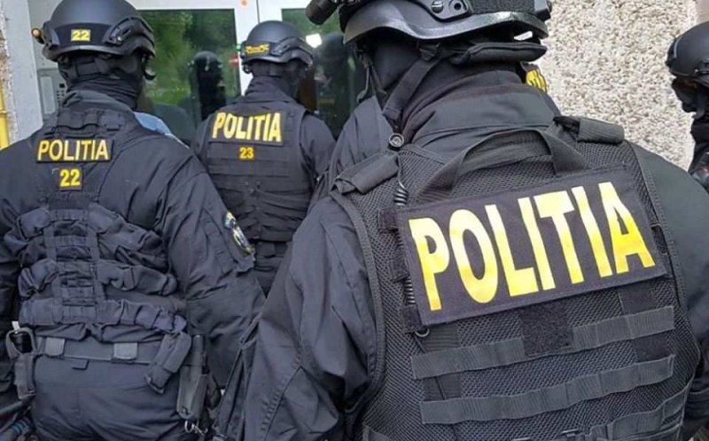 Percheziţii în Cluj la organizaţii cu mesaje fasciste, rasiste şi xenofobe / E vizată reţeaua lui Potra cu acţiuni din campania pentru prezidenţiale