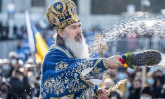 IPS Teodosie va fi judecat pentru cumpărare de influență