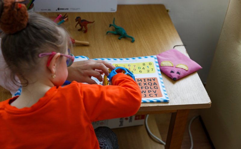 Primăria Cluj-Napoca continuă Programul de acordare a sprijinului financiar pentru copiii cu dizabilități și familiile acestora