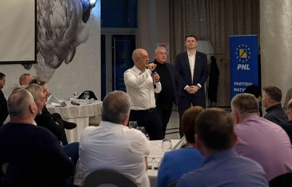 Liberalii clujeni, ședință cu primarii din județ. Despre ce au discutat