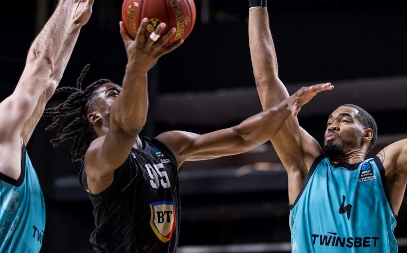 U-BT, victorie uriașă în Lituania. "Studenții" au trecut de BC Wolves după două reprize de prelungiri