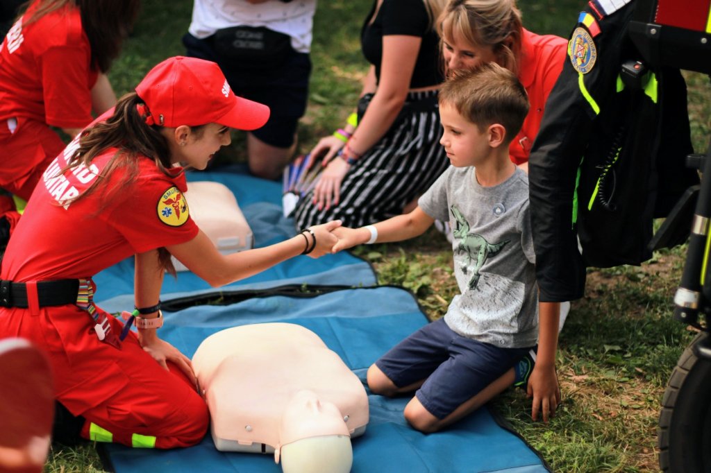 Maratonul Resuscitării revine la Cluj: Medicii SMURD te învață cum să salvezi o viață