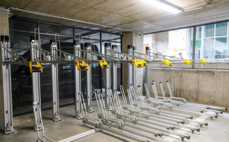 500 de noi locuri de parcare MODERNE pentru biciclete