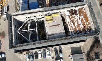 Transformare în plină desfășurare. Clădirea de cărămidă, reper al fostei platforme Carbochim, va avea destinație mixtă, birouri și servicii, în RIVUS Cluj-Napoca
