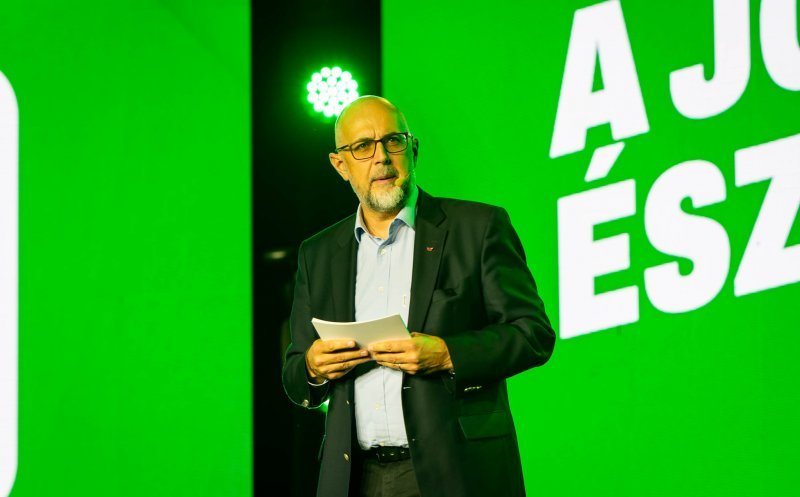 Ce spune Kelemen Hunor despre cheltuielile făcute de Klaus Iohannis. „Exagerat de mari" / „O risipă foarte mare"